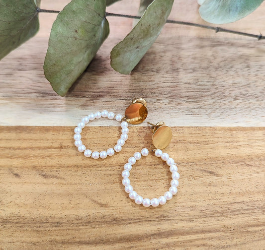 Brincos com Pérolas