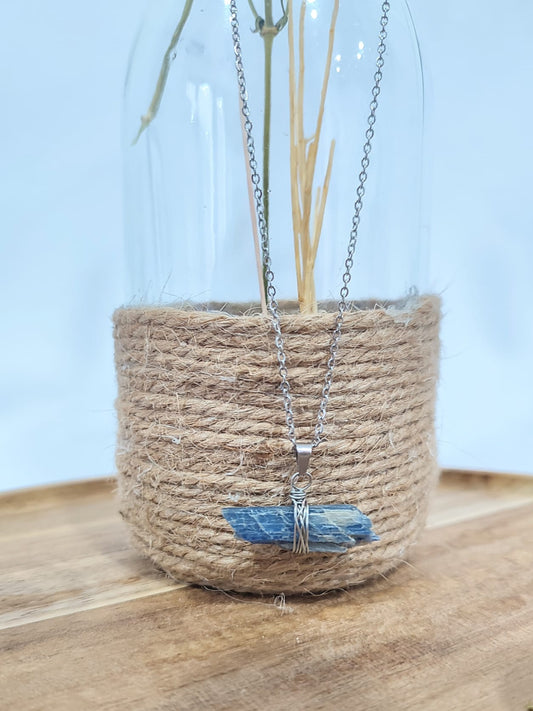 Colar Aço Inoxidável com pendente Cianite Azul